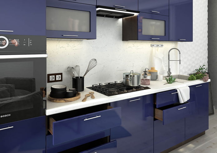 keukeninterieur in blauwe tinten