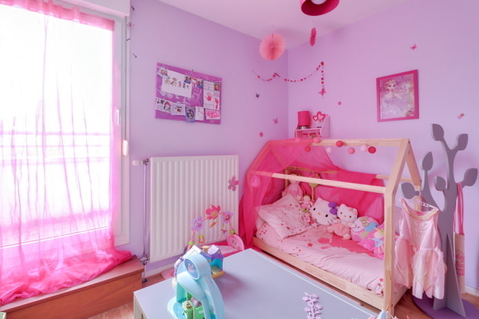 roze en lila kamer voor een meisje