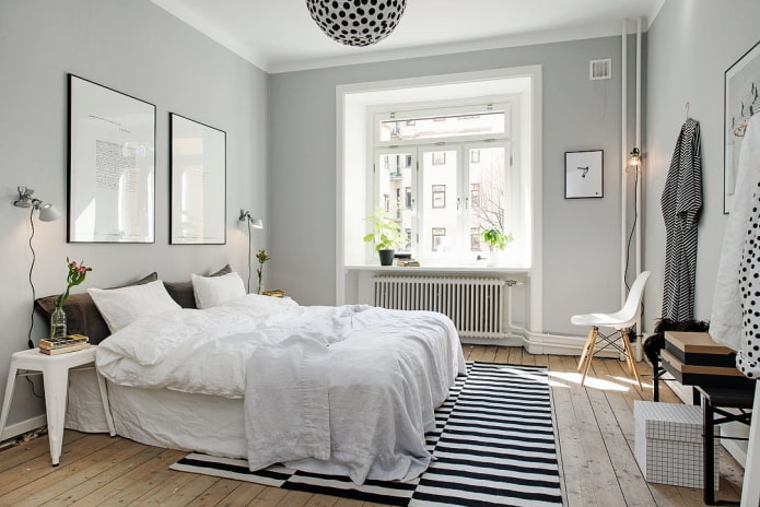 Scandinavisch slaapkamerinterieur in lichte kleuren