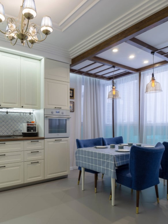 geruit tafelkleed in het interieur