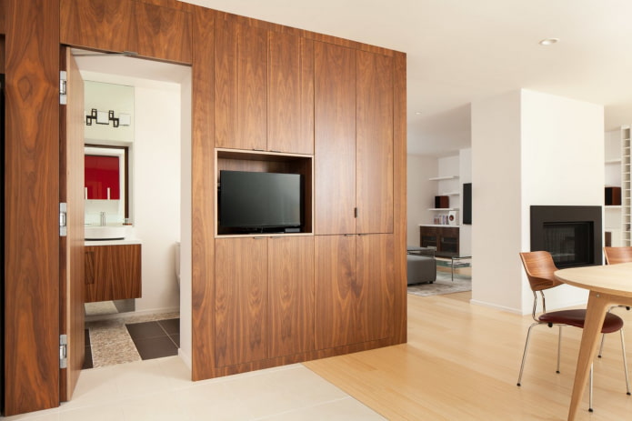 binnendeur in de kast