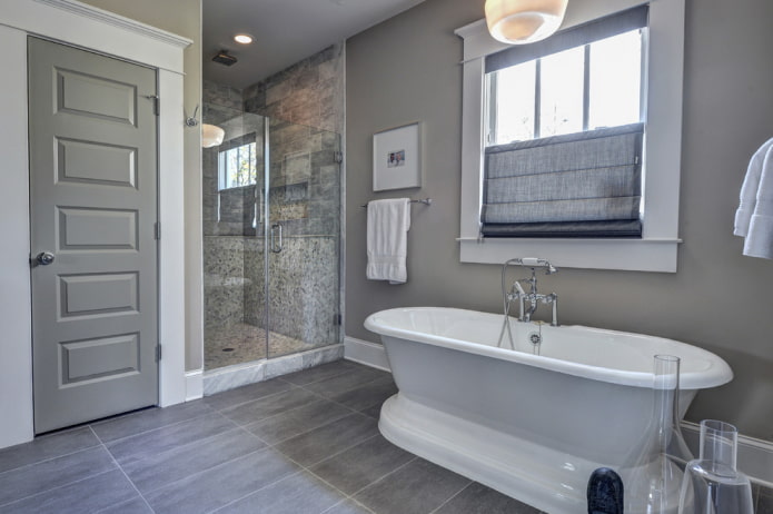 deuren en vloer van dezelfde kleur in het interieur