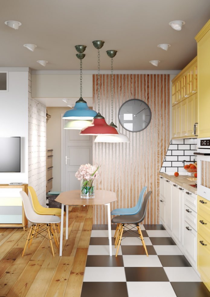 een combinatie van laminaat en tegels in het interieur van de keuken