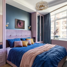 Regels voor het combineren van gordijnen en spreien in de slaapkamer-6