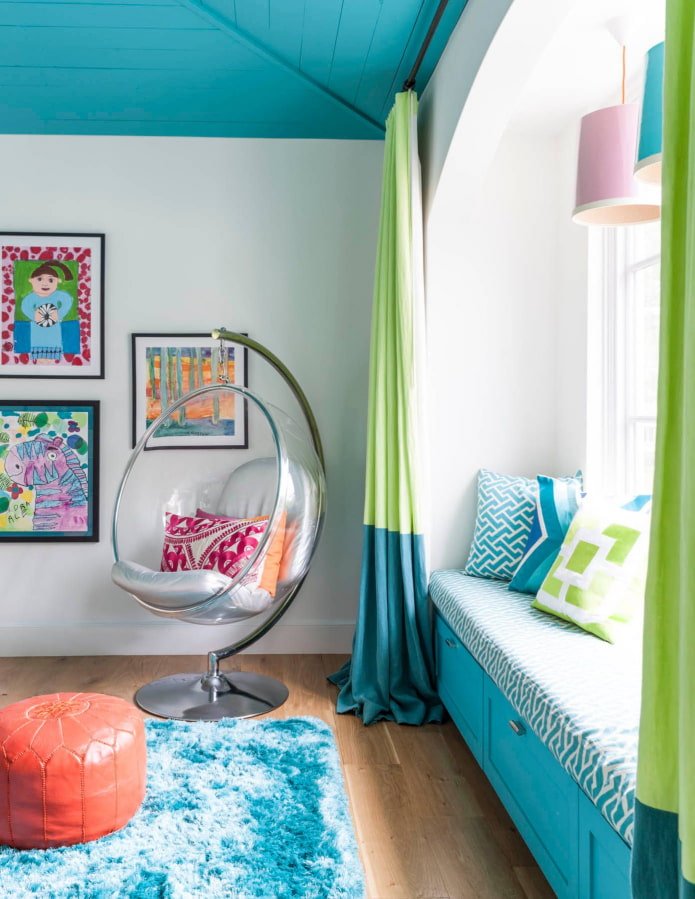 een combinatie van blauw en groen