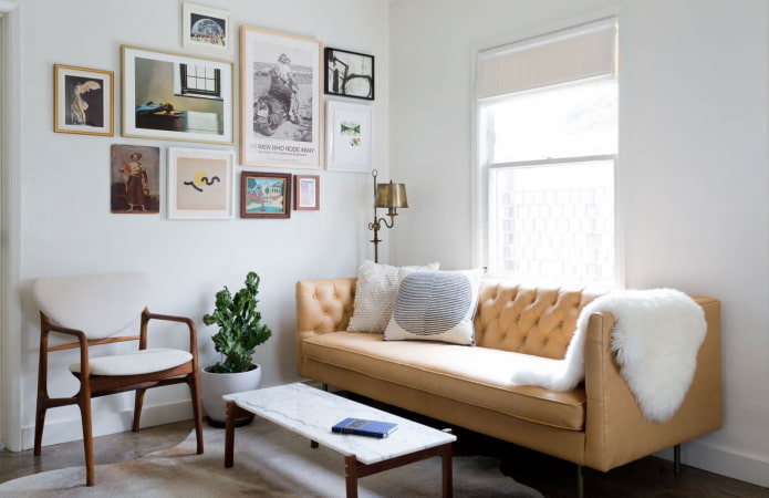 bank in het interieur van de woonkamer