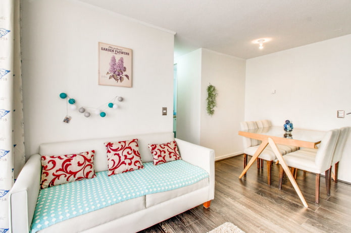 bank in het keukeninterieur