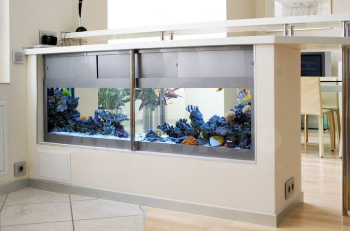 barontwerp met ingebouwd aquarium