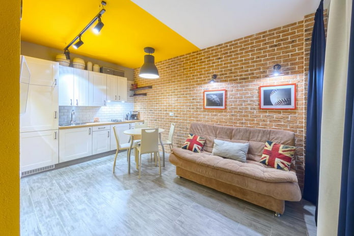 slaapbank in het keukeninterieur