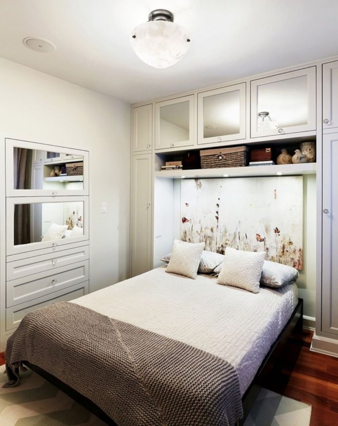 kast om het bed