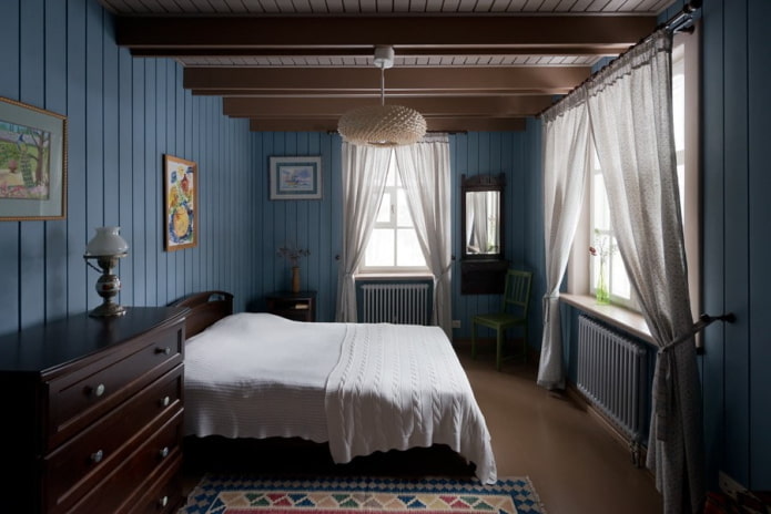 slaapkamer in traditionele stijl