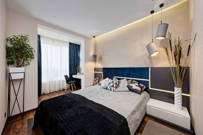 decoratie en verlichting in de slaapkamer gecombineerd met een loggia