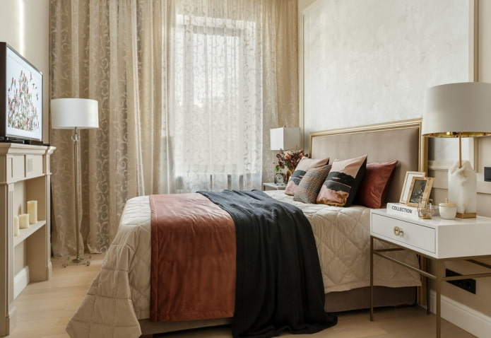 kleurenschema van het slaapkamerinterieur in een Chroesjtsjovisch gebouw