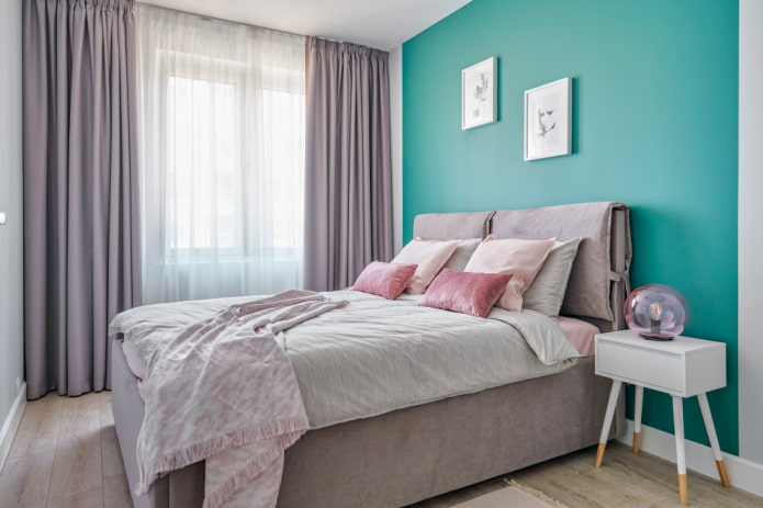 Kleurenschema van het interieur van een slaapkamer in een Chroesjtsjovisch gebouw