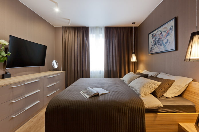 meubels in het interieur van een bruine slaapkamer