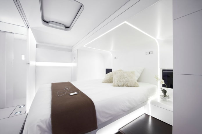 textiel in het interieur van de slaapkamer in hightech-stijl