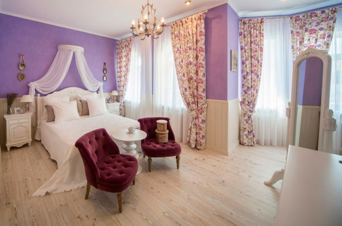 meubels in het interieur van de slaapkamer in Proven?aalse stijl