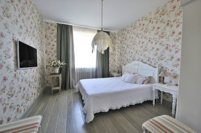 meubels in het interieur van de slaapkamer in Proven?aalse stijl