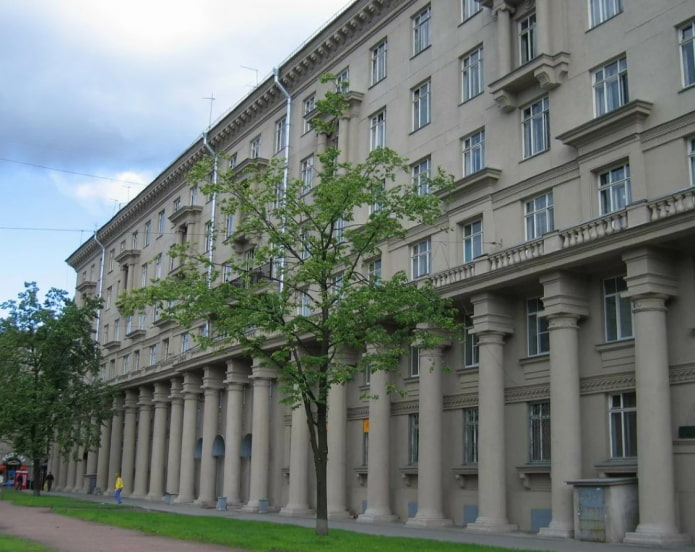Woongebouw uit de Stalin-tijd