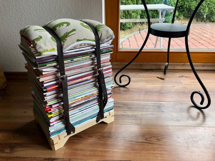 poef uit tijdschriften
