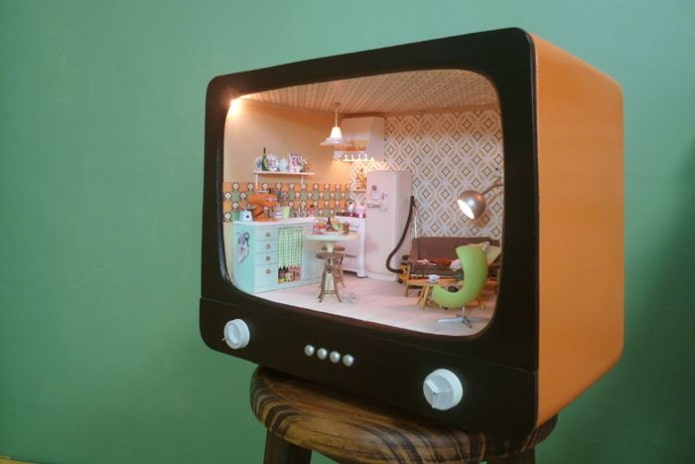 Kamerkastje van een tv