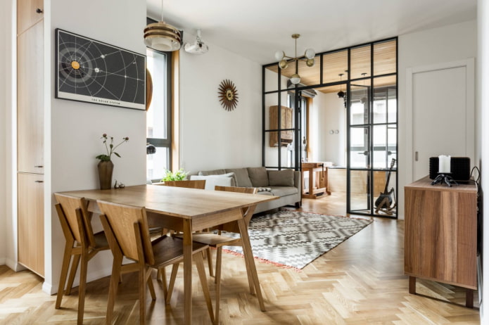 metalen scheidingswand met glas