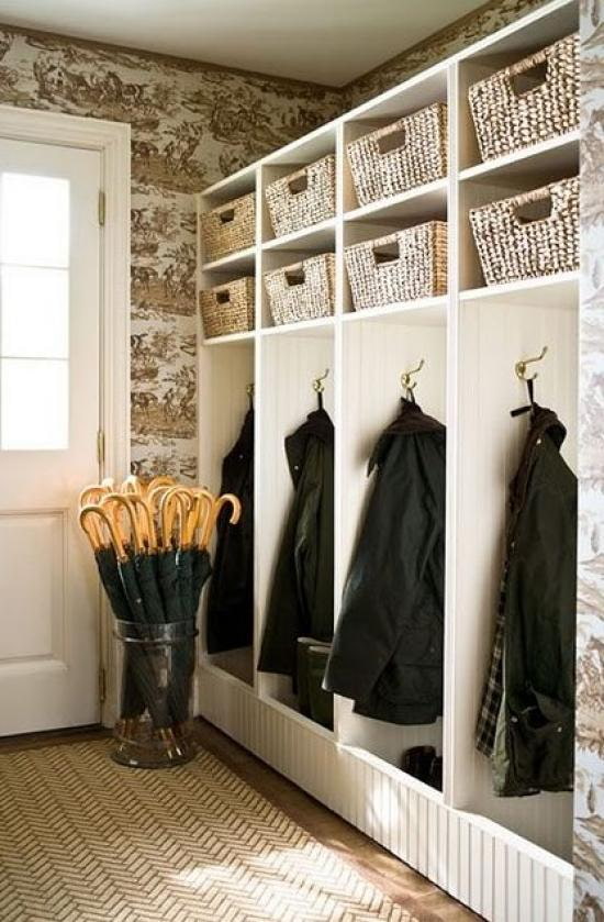 rekstructuur in het interieur van de gang