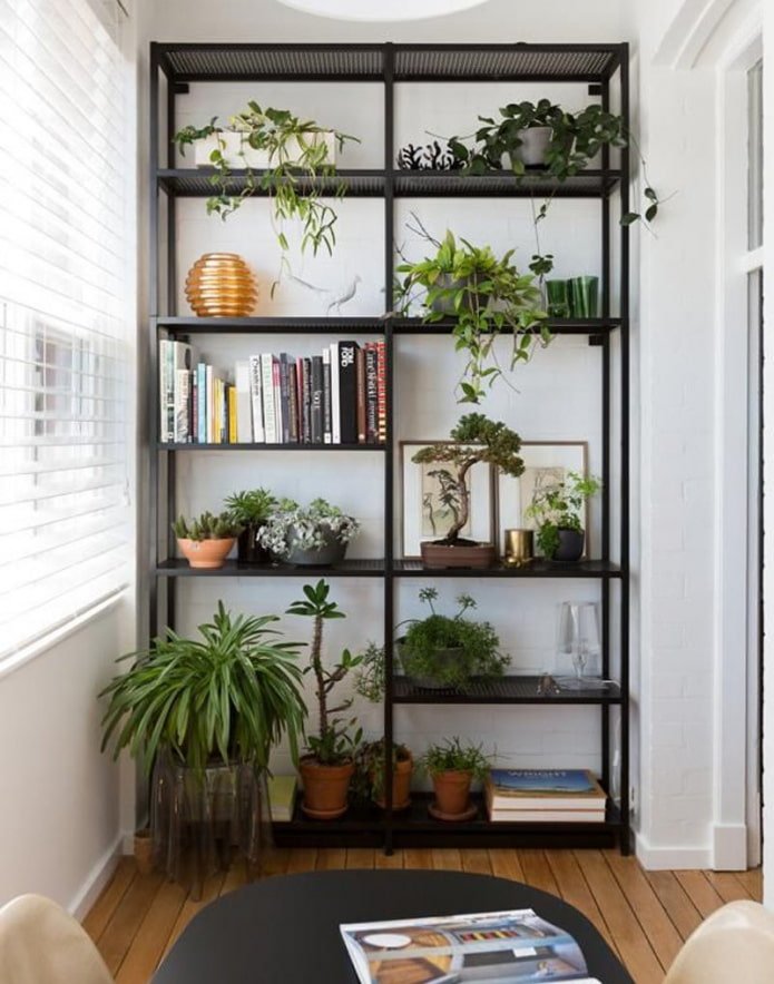 rekstructuur in het interieur van de loggia