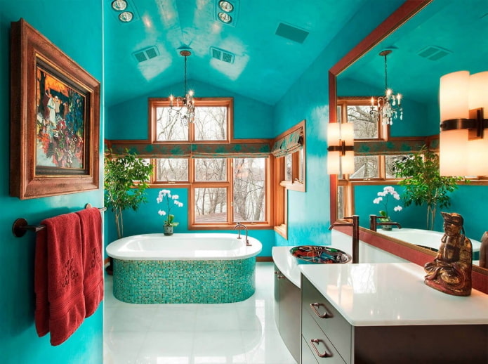 turquoise muren in het interieur van de badkamer