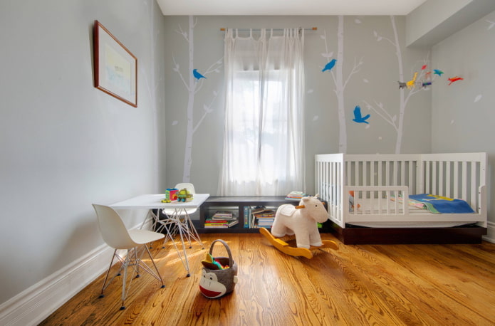 grijze muren in het interieur van de kinderkamer