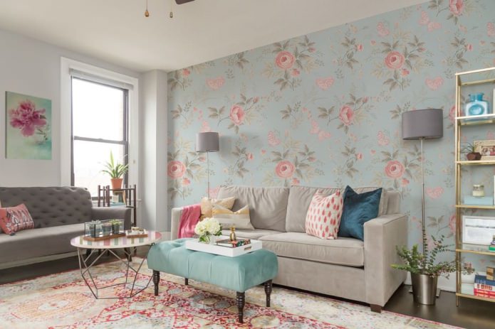 behang met bloemen
