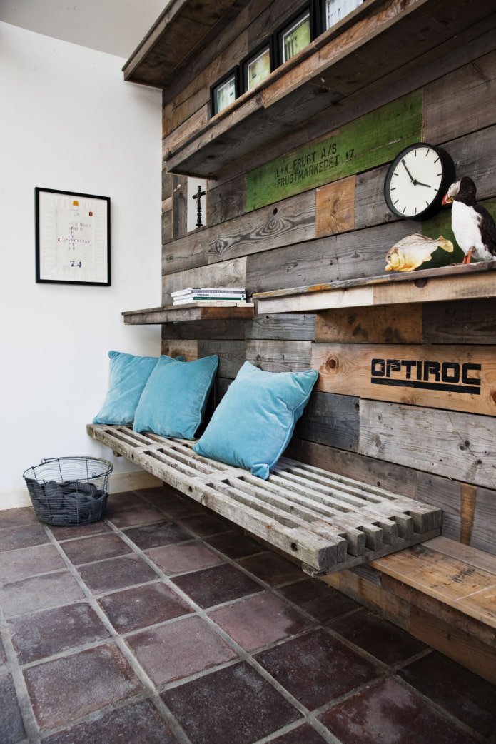 oude planken aan de muren