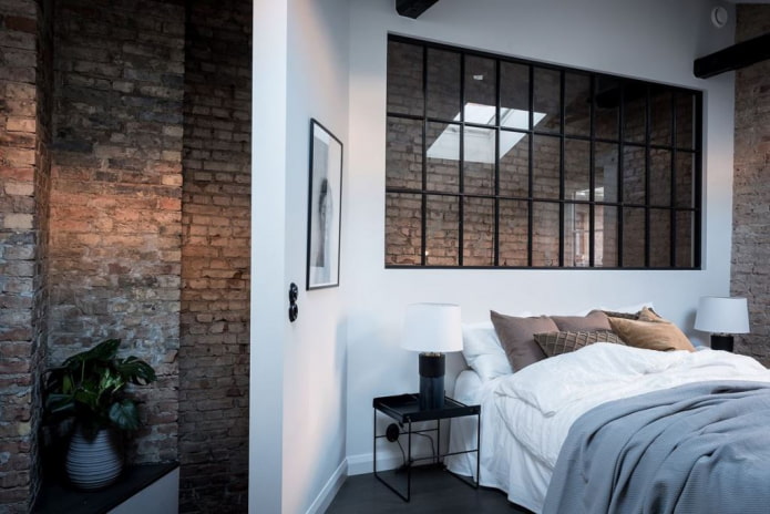 glazen scheidingswand in het appartement