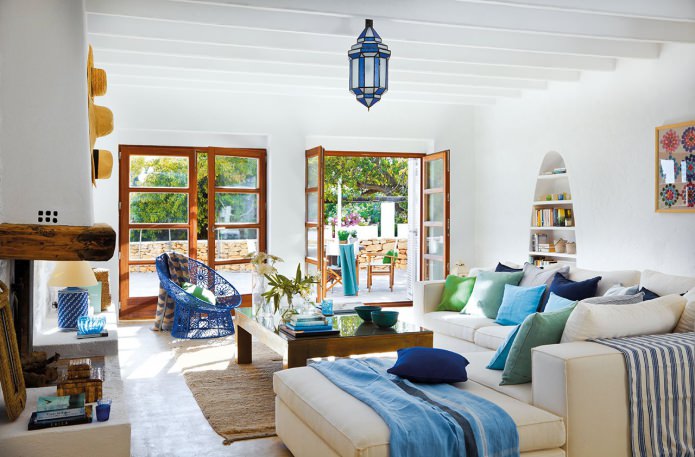 Mediterrane woonkamer