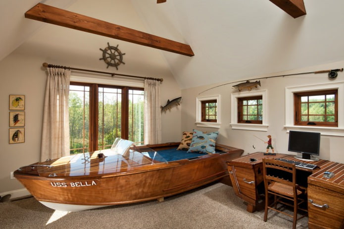 interieur van een jongenskinderkamer in vissersstijl