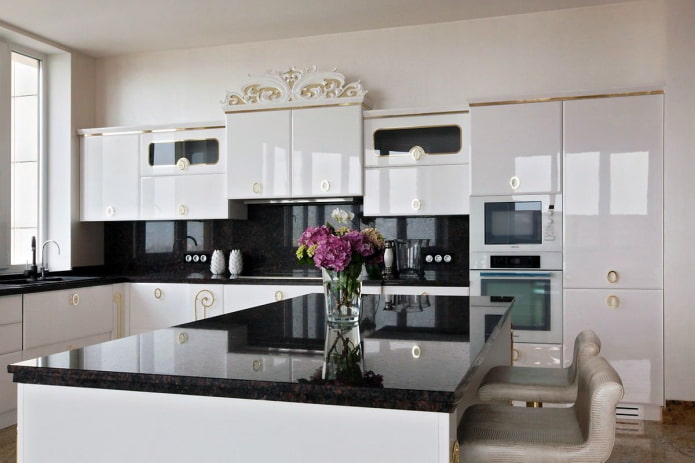 keuken in neoklassieke stijl