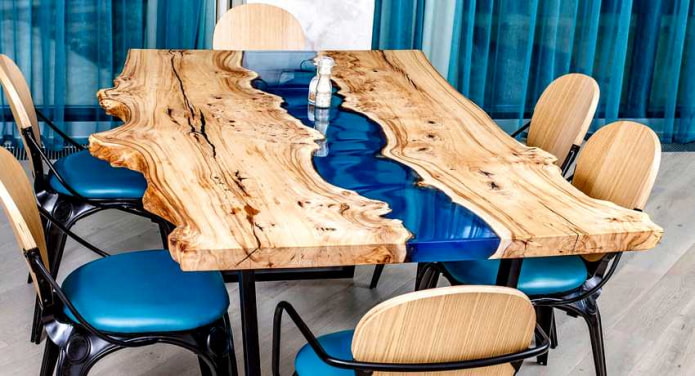 River eettafel