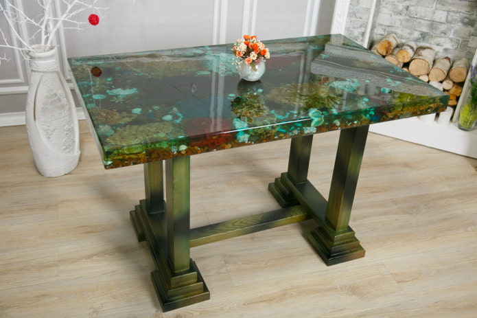 Tafel met kiezels