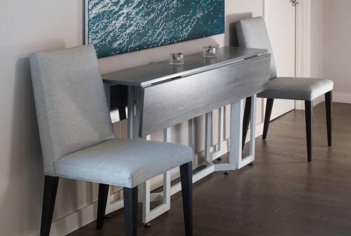 smal boekvormig ontwerp in het interieur