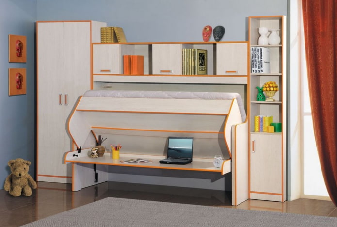 kindertafel in combinatie met een kinderbed