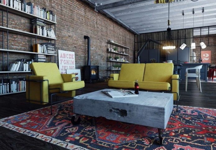 stenen tafel in een loft-stijl interieur