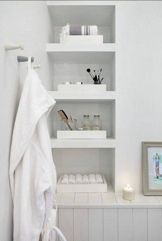 Kaars in de badkamer