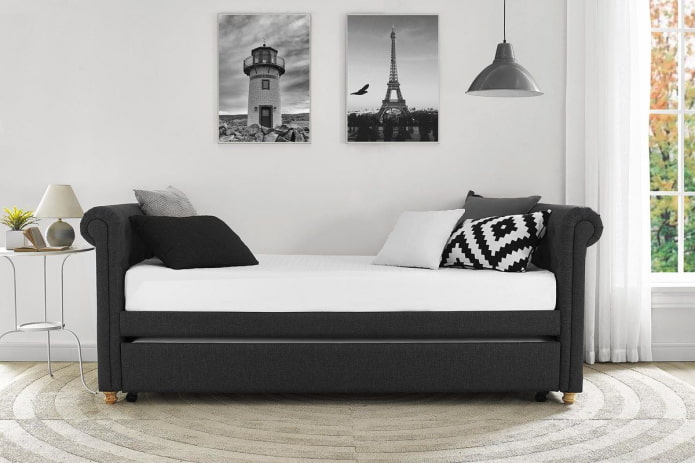 ottoman zonder rugleuning in het interieur