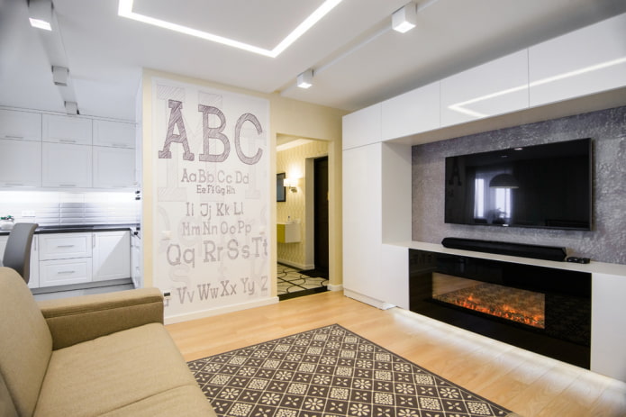 open haard onder de tv in het interieur