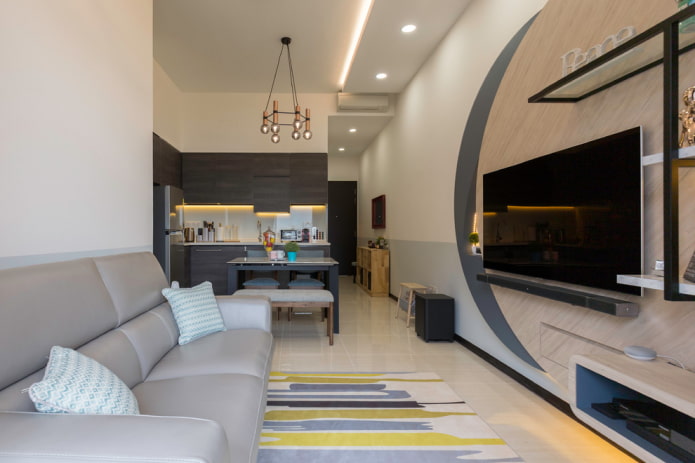 TV in het interieur van de woonkeuken