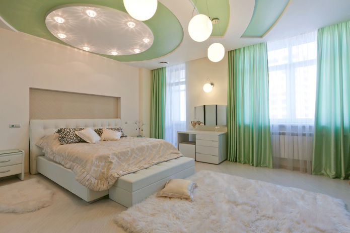 spotverlichting in het interieur van de slaapkamer