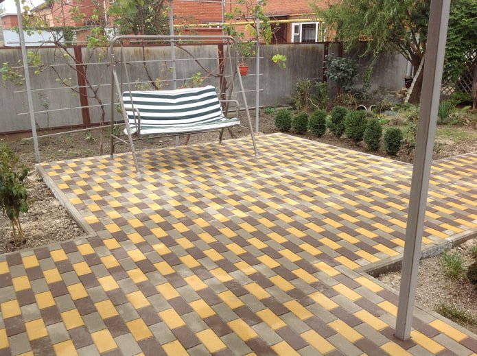 stoeptegels op de datsja