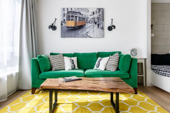 heldere meubels in de studio