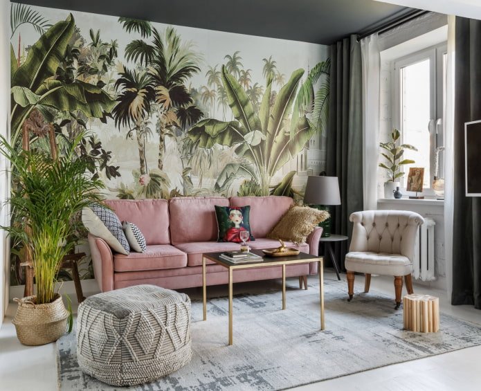 roze bank in de woonkamer