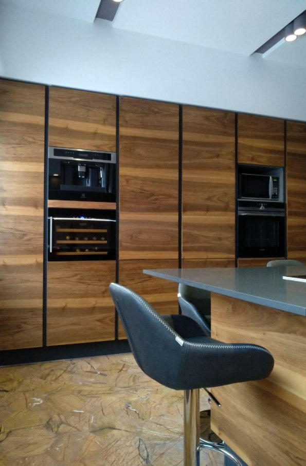 ingebouwde meubels in de keuken